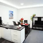 Privatunterkunft Apartmany Banff Bešeňová