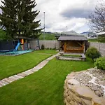 Apartmany Banff Bešeňová