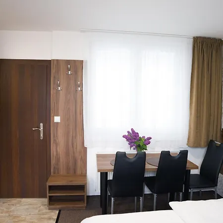 Banff Alloggio in famiglia Bešeňová